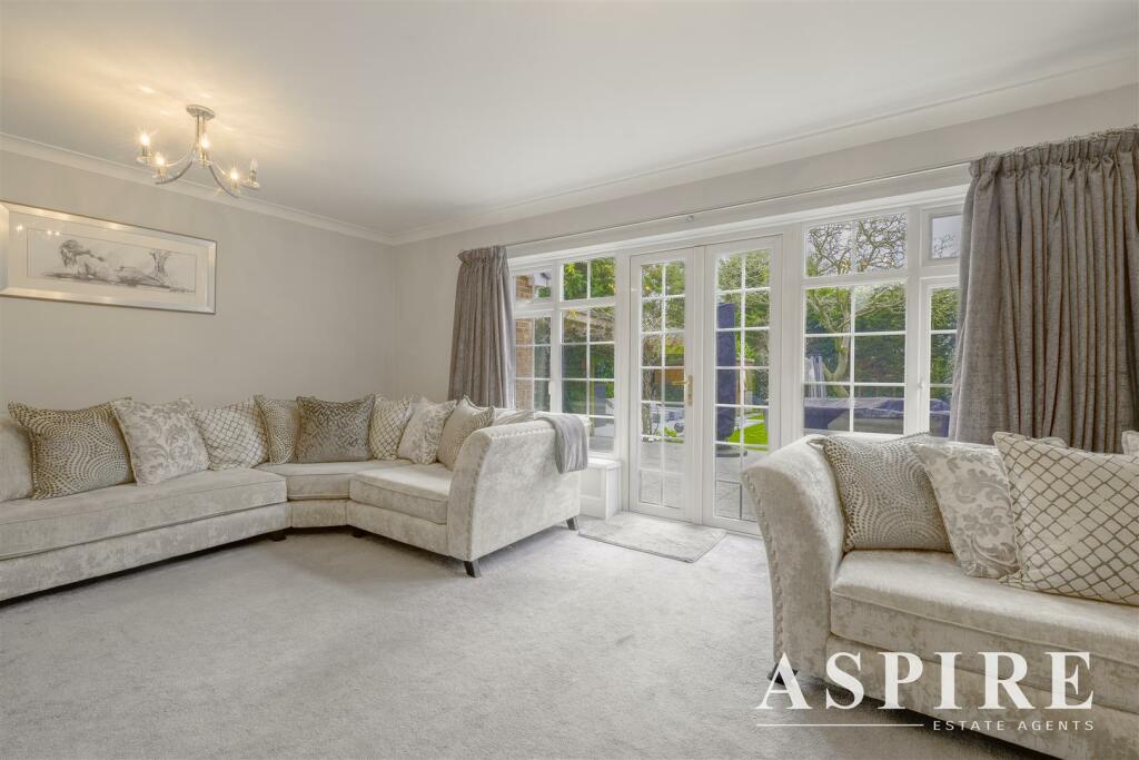 80 GREEN LANE - 04-12-24-2.jpg