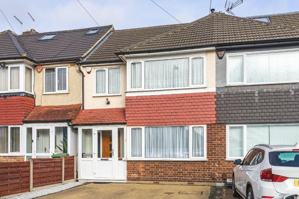 Longfield Lane, Cheshunt, EN7