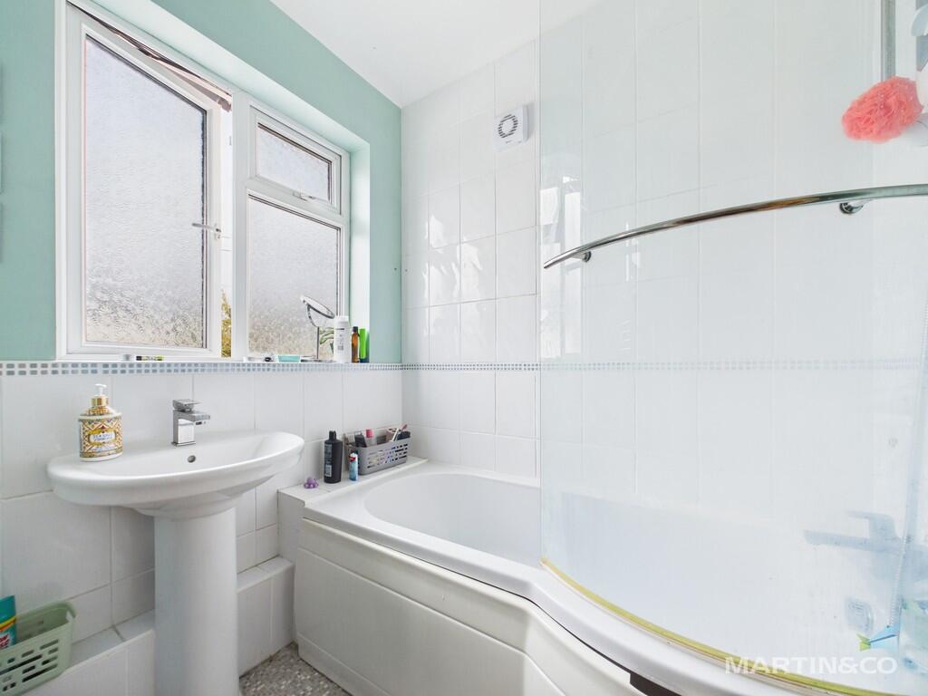 CAM03111G0-PR0382...