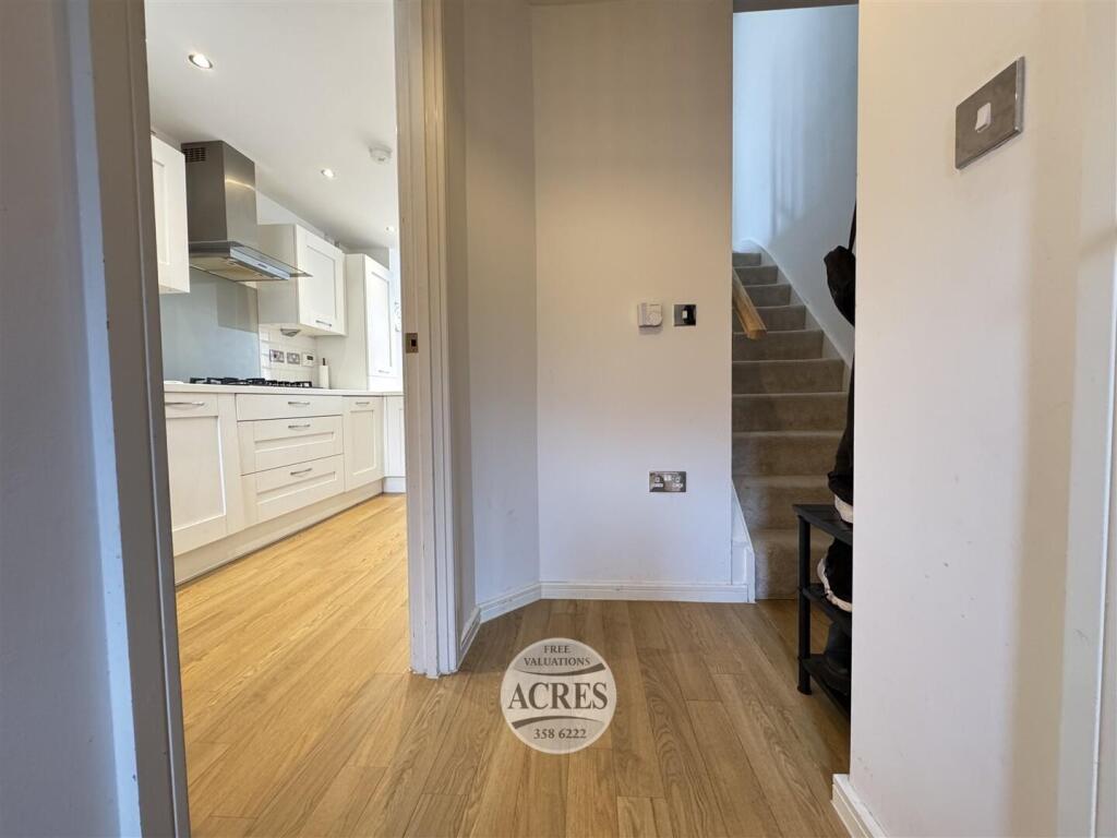 IMG_3950 (Large).jpg