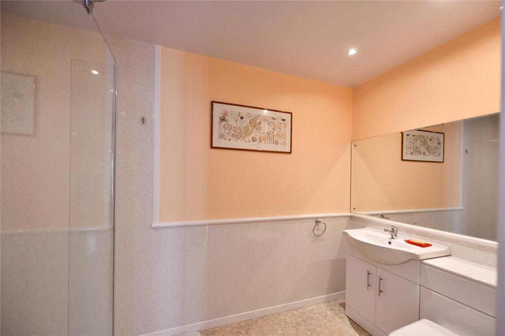 Bedroom 3 En-Suite