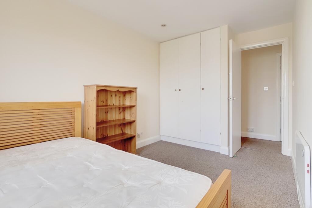 12_Bedroom_2_1