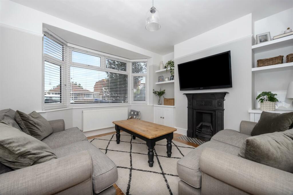 Pavillion Road, 77-007.jpg