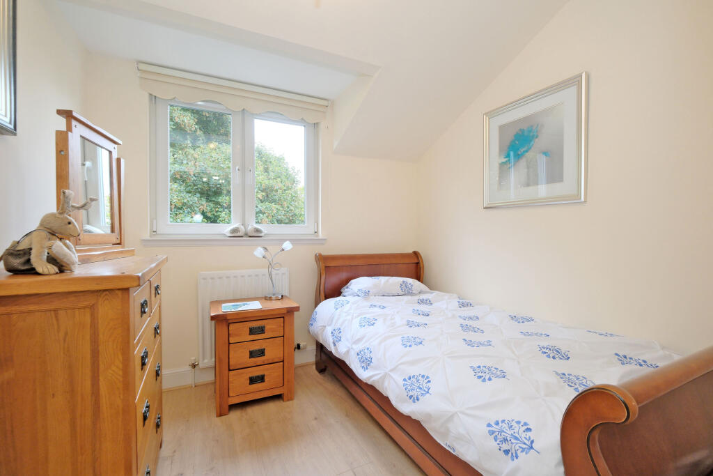 WOODLANDS TERRACE 27