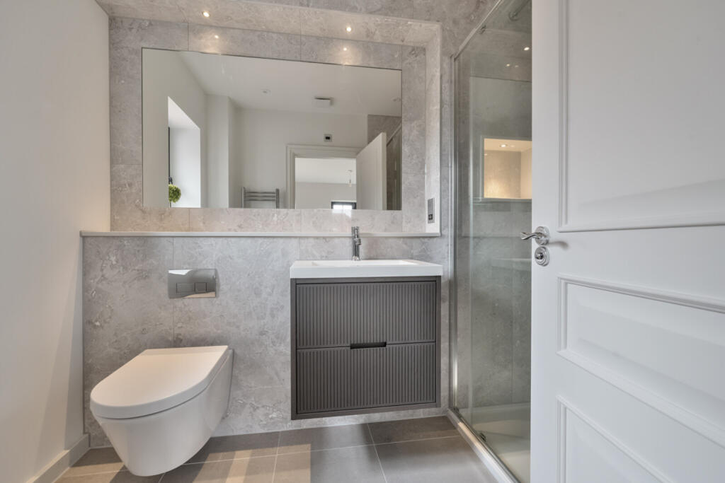 Ensuite