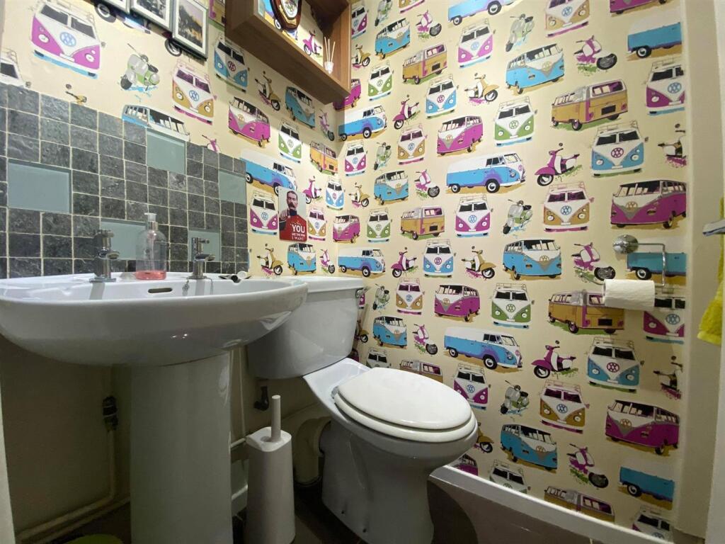 89826234_1398456320363038_8075628424560902144_n.jp