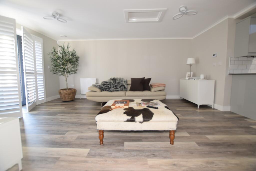 Living room 2
