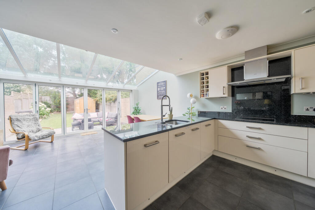 1312061-12-685924...