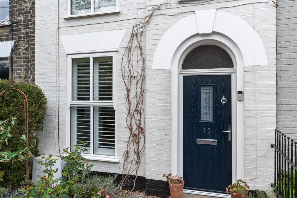 12 Gladstone - 021.JPG
