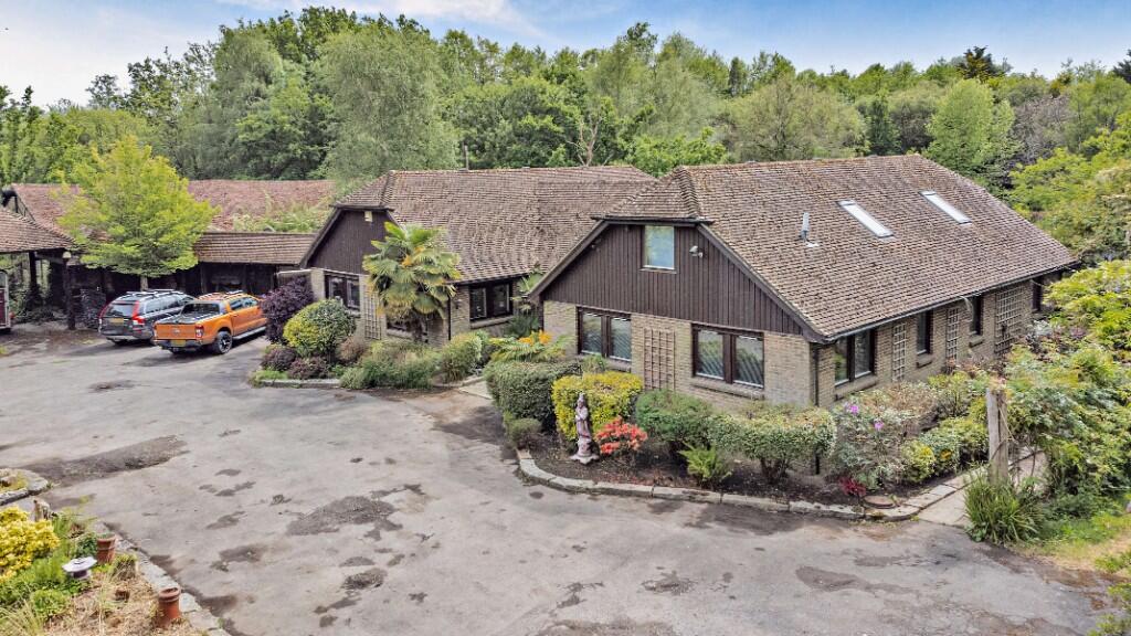 Eastbourne Road, RH7