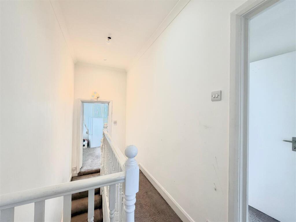 WhatsApp Image 2025-10-27 at 16.46.32_c5cfa165.jpg