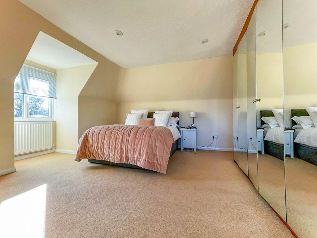 5 sea view master be