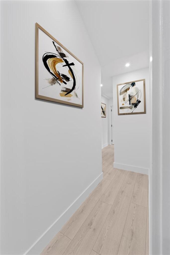 8B Wycliffe Street-10.jpg