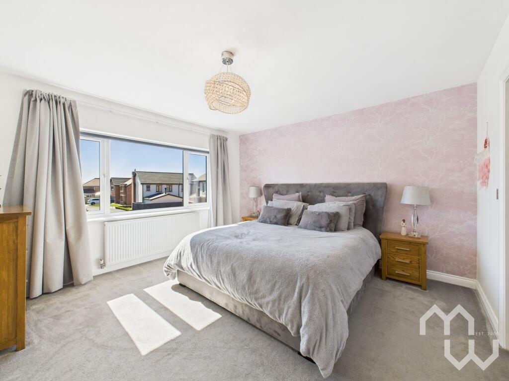 Master With Dressing Room