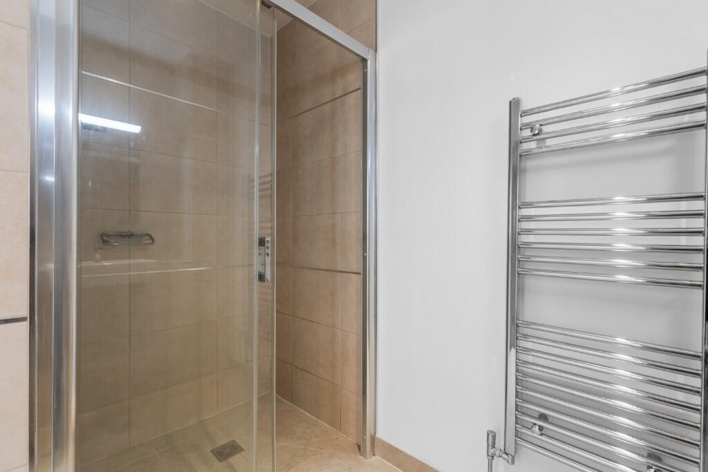 Ensuite Shower Room