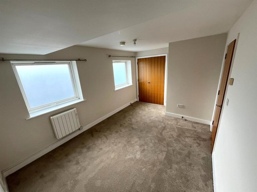 Bedroom two.jpeg