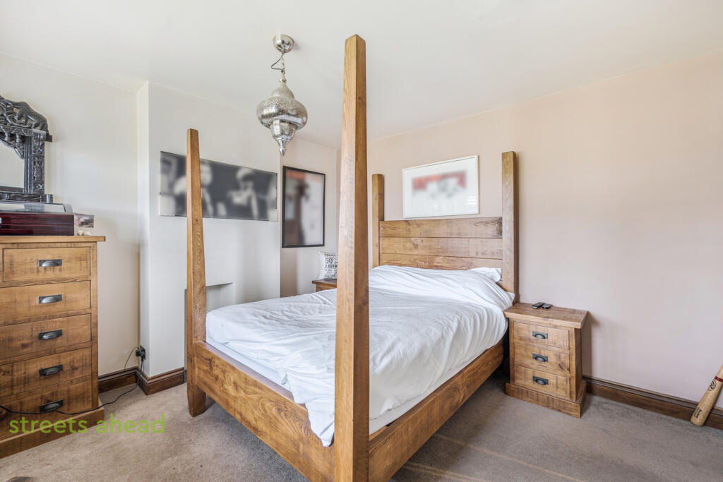 8d82c934-73f8-46b...