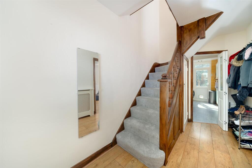 Aragon Road 151 SM4 PH23.jpg