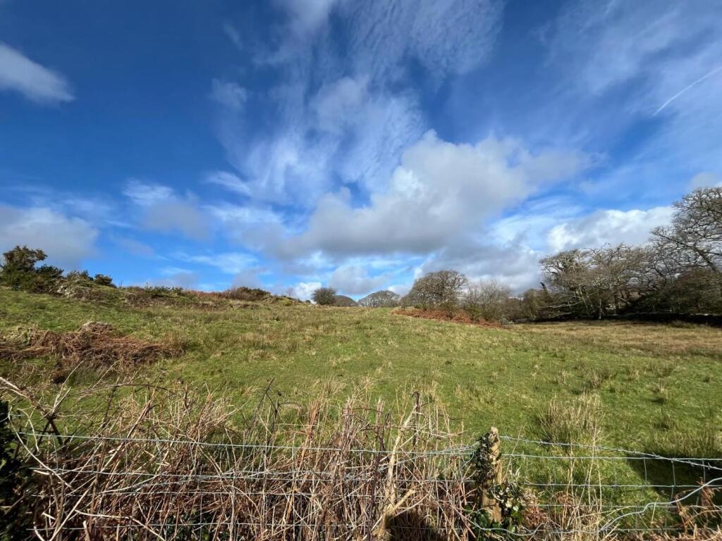 Fields to Rear.jpg