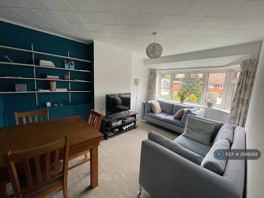 Sitting Room Or Bedroom 3