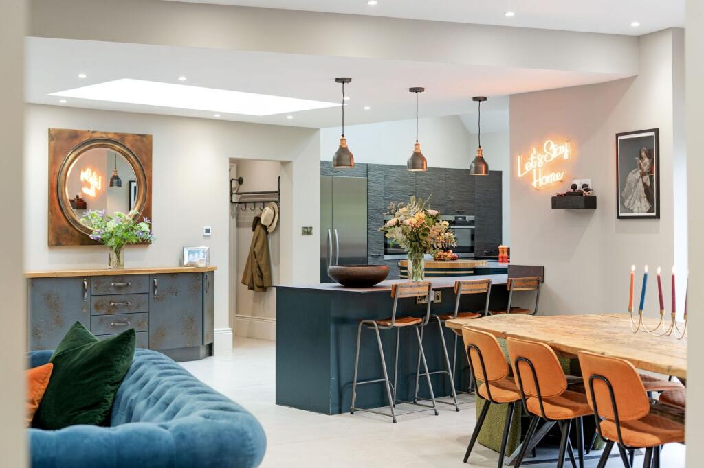 Kitchen family room