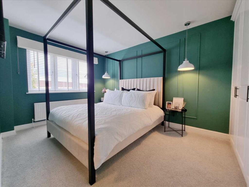 Bedroom 2: