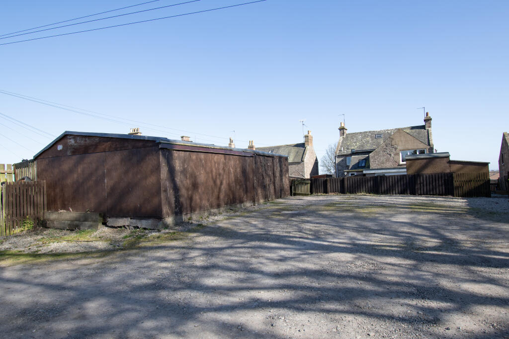 Driveway &amp; Garage