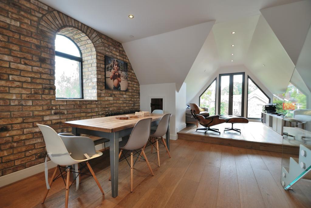 Open-Plan Dining/Living