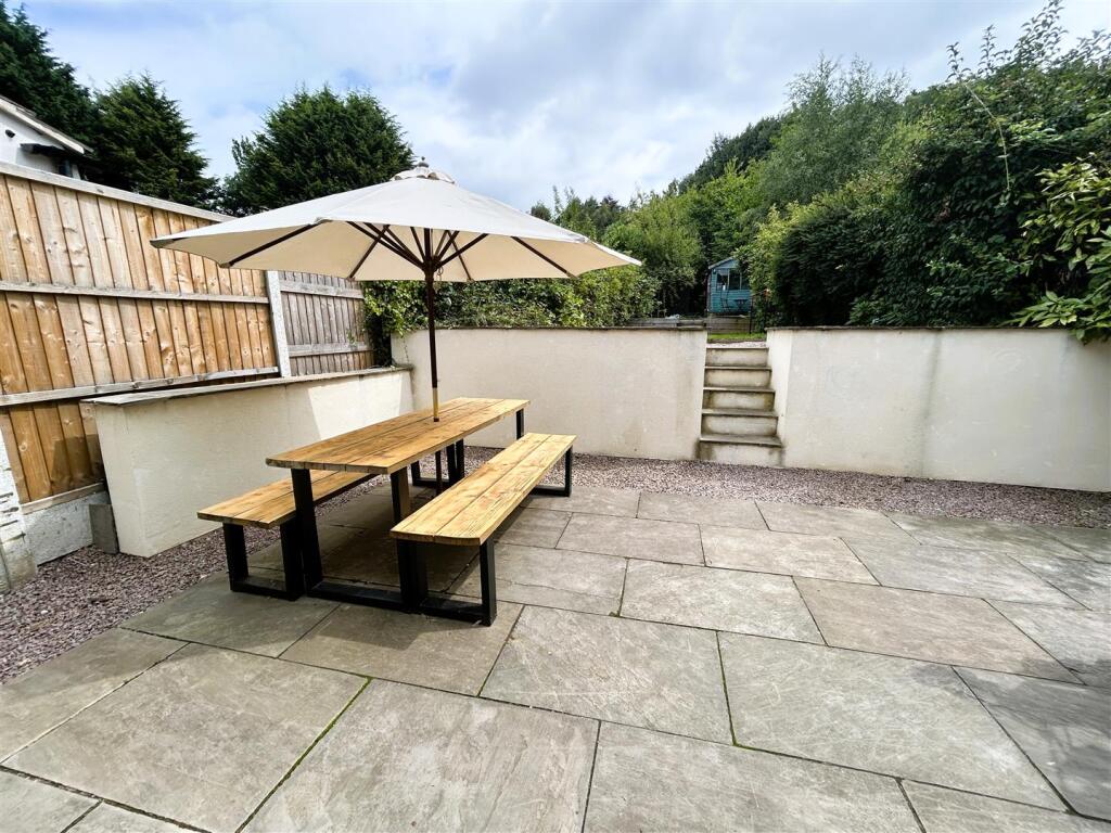 patio.JPG