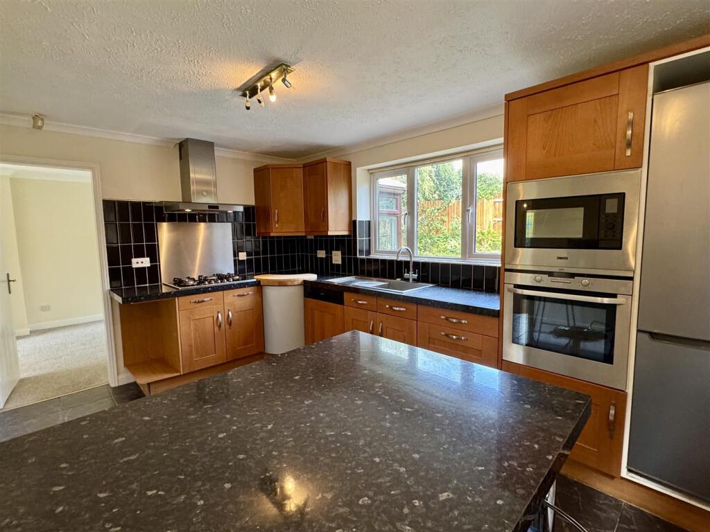 Kitchen Breakfast Room