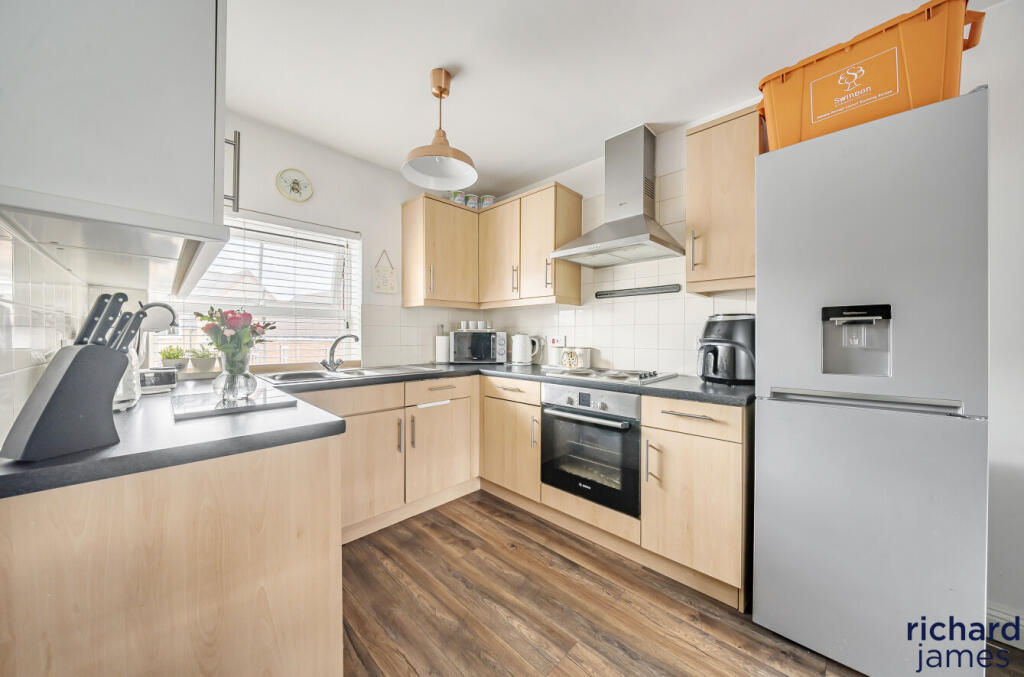 d0e4bc52d51841ddba4c2a848de15a56