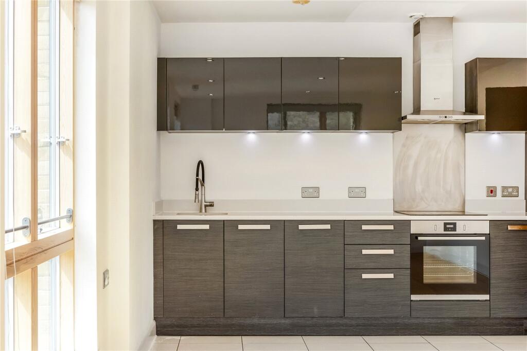 Reception/Kitchen