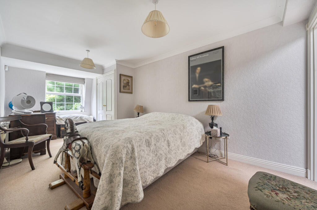 1346502-17-68b808...