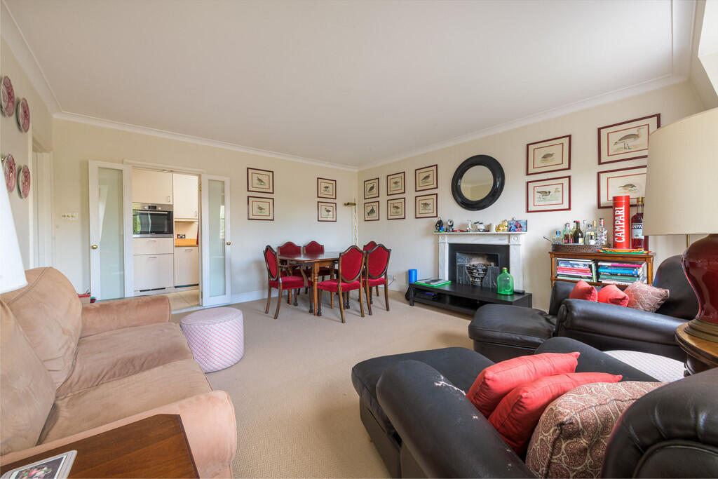 Tff 24 Lennox Gdn...