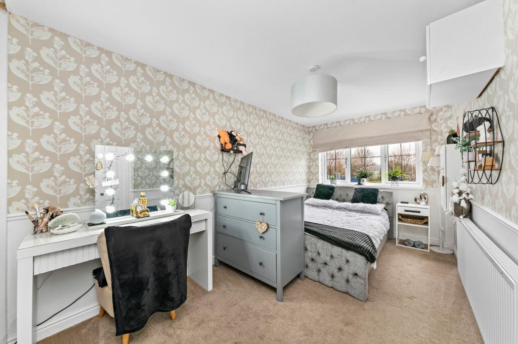 GROUND FLOOR BEDROOM