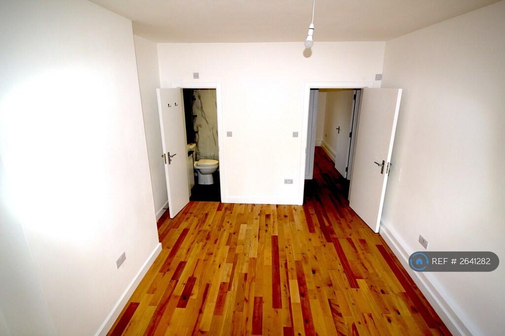 Bedroom 3 En Suite