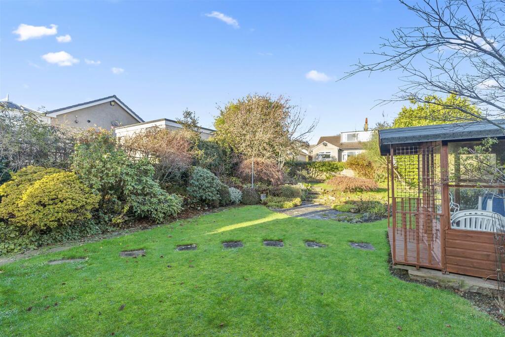 Garden 2.jpg