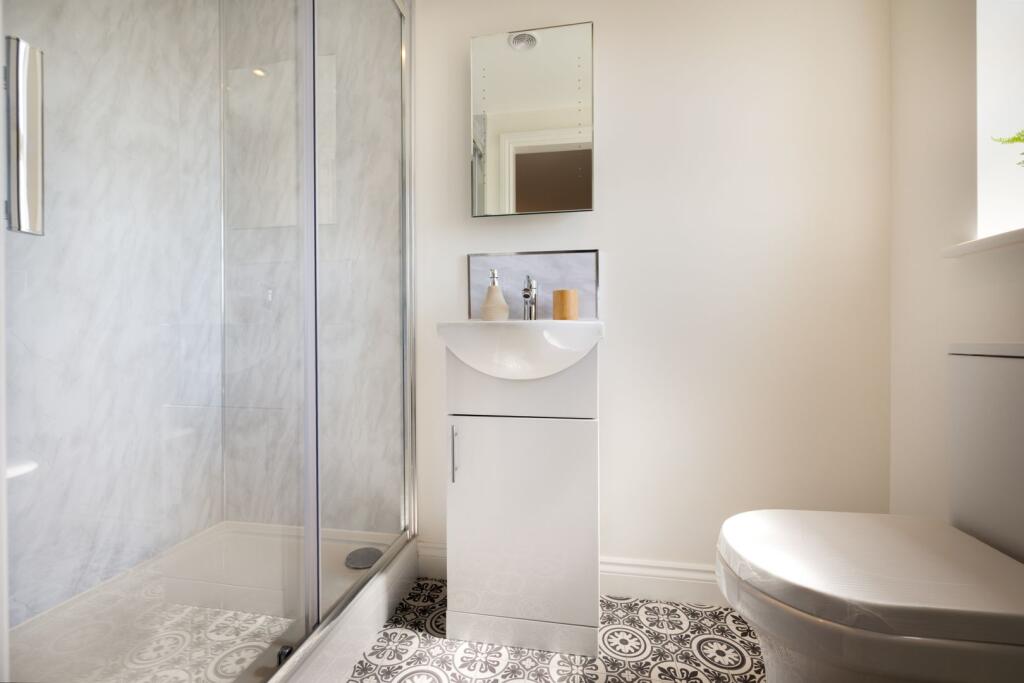 Master En-suite