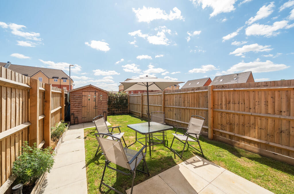 1315302-11-686d44...