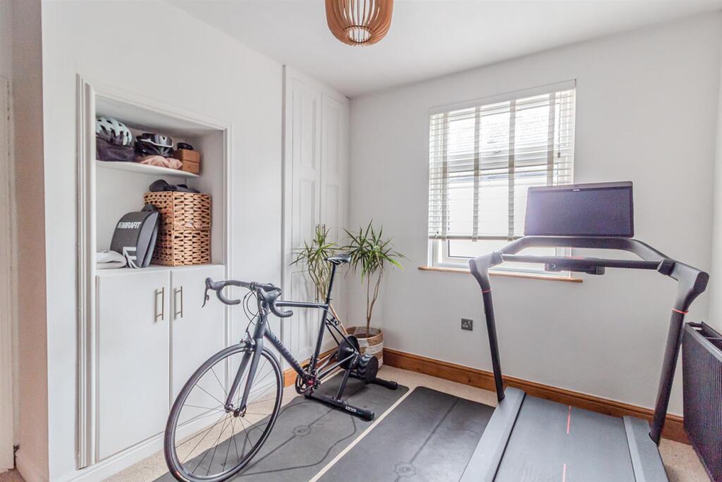 58, Thorneywood Mount Thorneywood, Nottingham, NG3