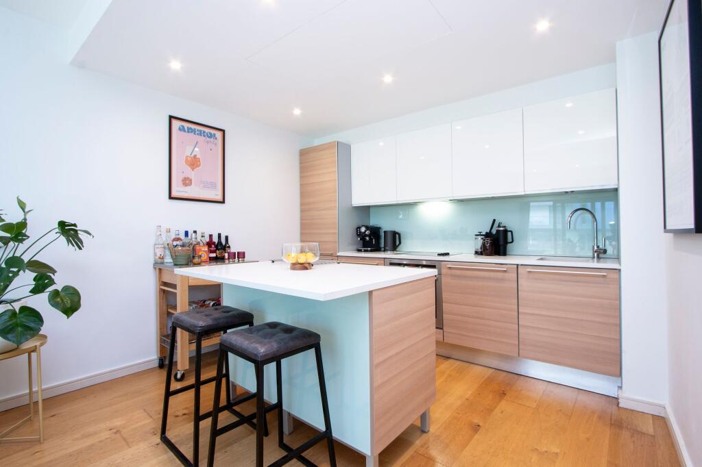 Kitchen/Reception