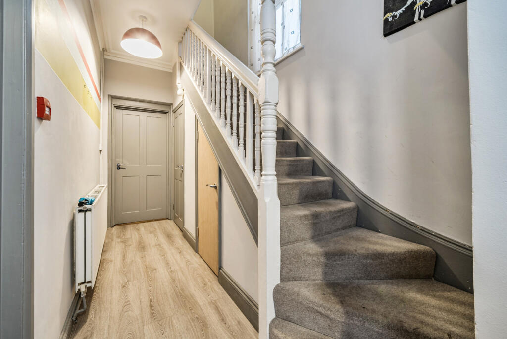 1341973-14-68b1aa...