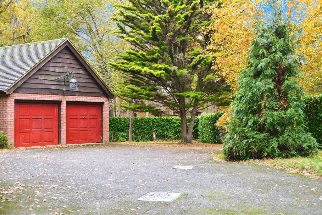 Double-Garage