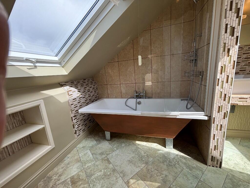 Master En-Suite
