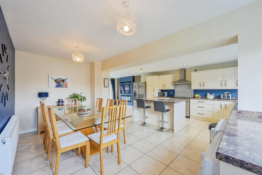 Kitchen Living Dining: