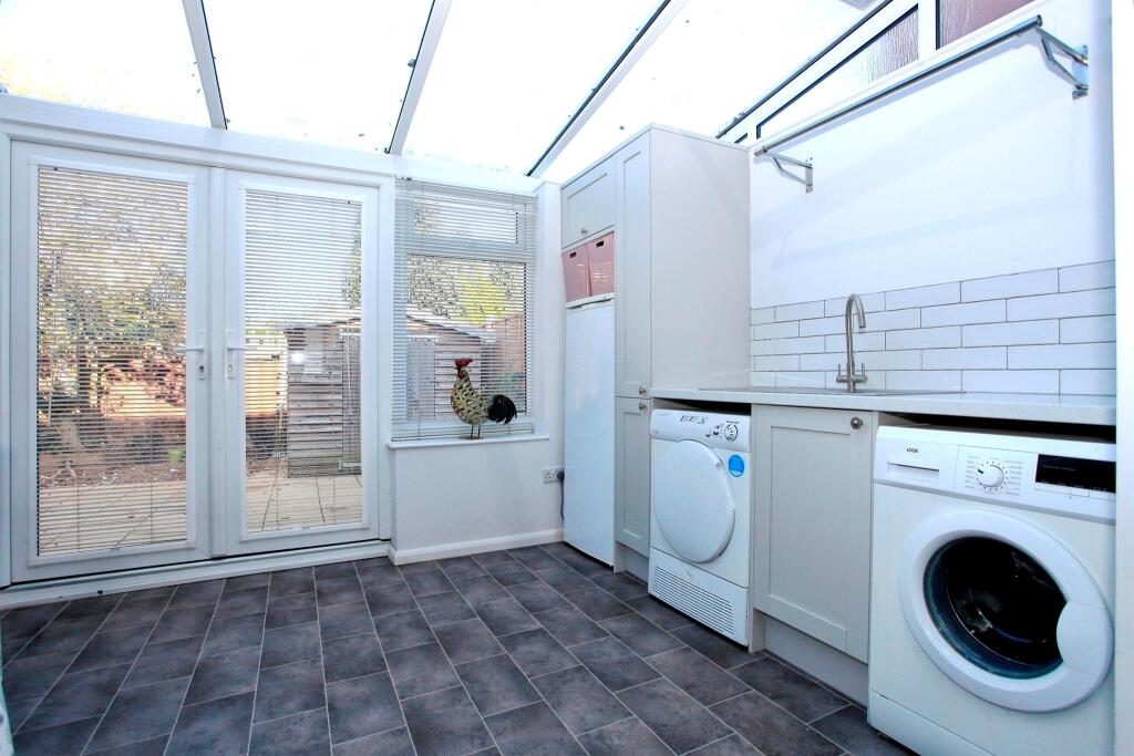 Conservatory/Utility/Dining 