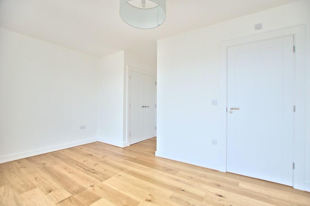 Bedroom 3 (2)