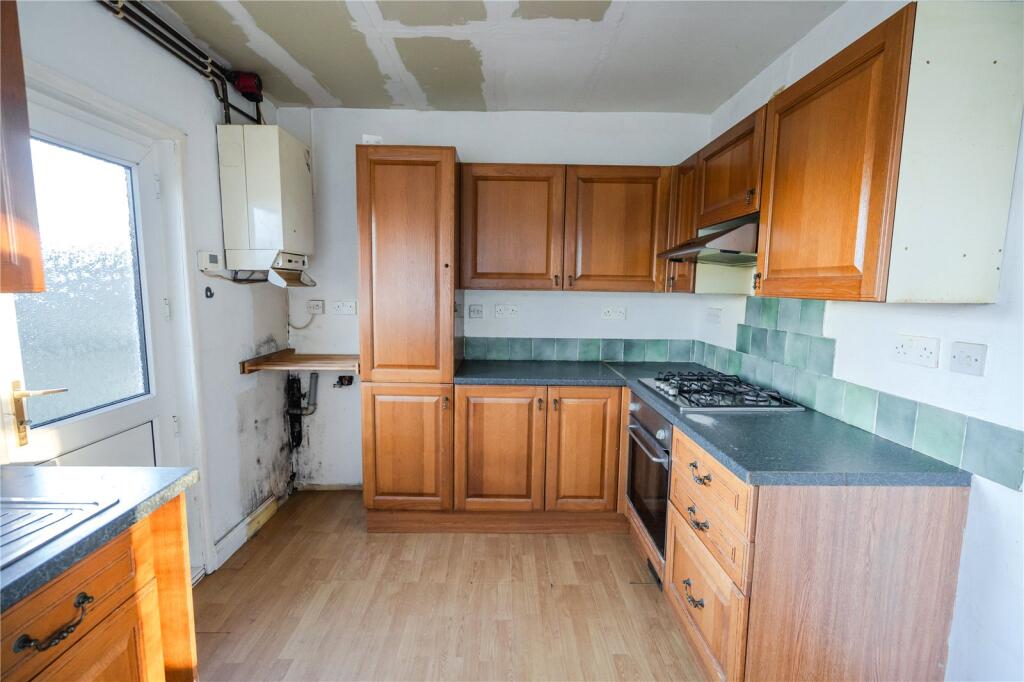 Kitchen (2)