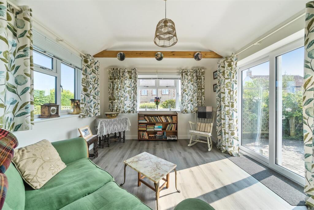 Garden room