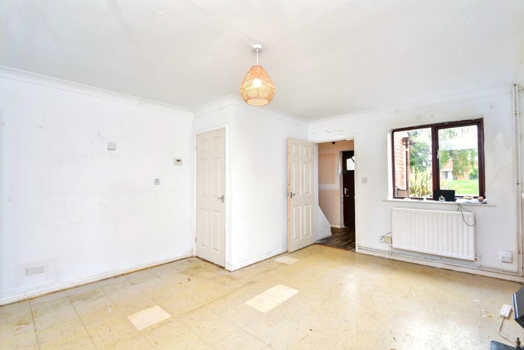 228 Woodfield Avenue, Lincoln, Lincolnshire, LN6 0LT